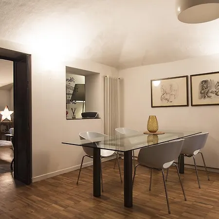 Never Never Land Apartment *
