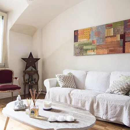 Never Never Land Apartment